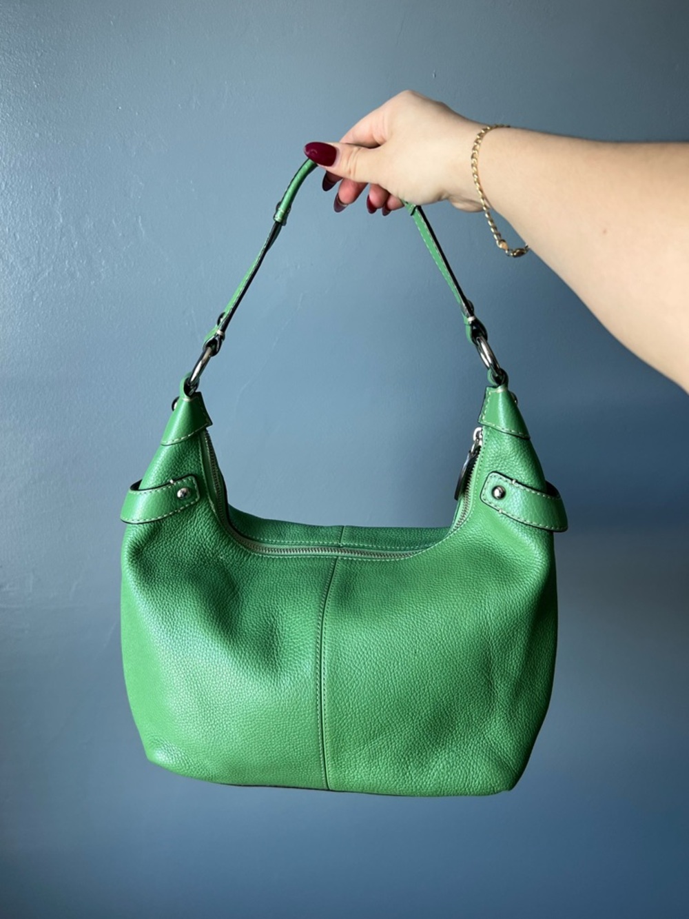 Coach Green Pebbled Leather Shoulder Bag with Silver Hardware - Picture 2 of 5